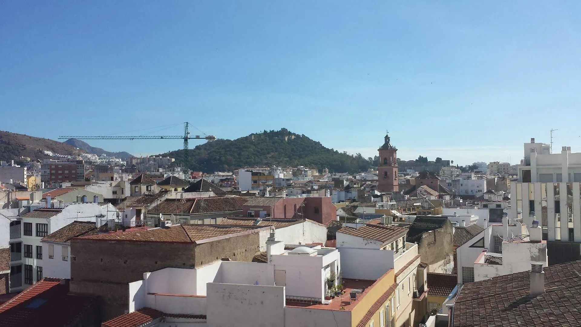 Fan Flat Rosaleda Apartment Malaga