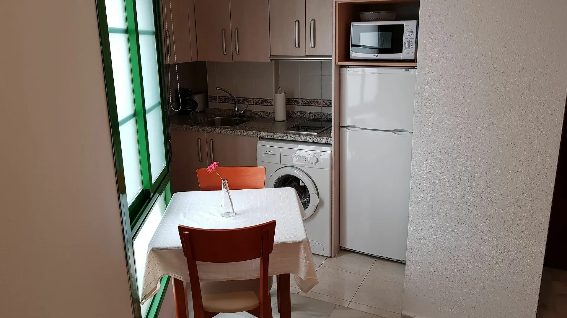 Fan Flat Rosaleda Apartment Malaga 0*,